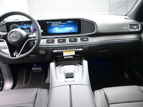 New 2026 Mercedes-Benz GLE 450 4MATIC Coupe image 9