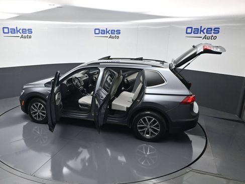 Used 2019 Volkswagen Tiguan SE w/ Panoramic Sunroof Package AWD/4WD image 63