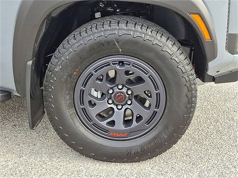 New 2026 Nissan Frontier PRO-4X w/ Pro-4x Convenience Package image 33
