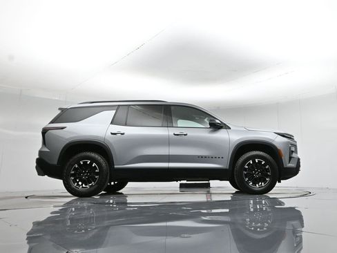 Used 2024 Chevrolet Traverse Z71 w/ LPO, Floor Liner Package image 49