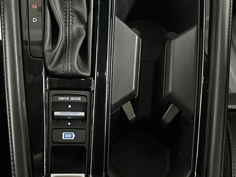 Used 2024 Honda Accord Touring image 16
