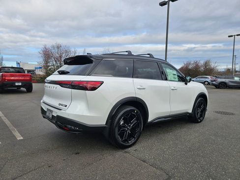 New 2026 INFINITI QX60 Sport w/ Dark Cargo Package image 7