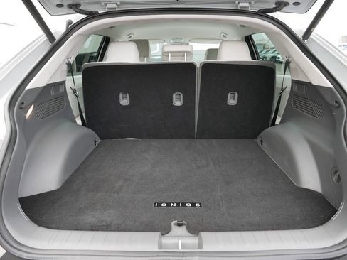 Used 2023 Hyundai Ioniq 5 SEL w/ Cargo Package image 9