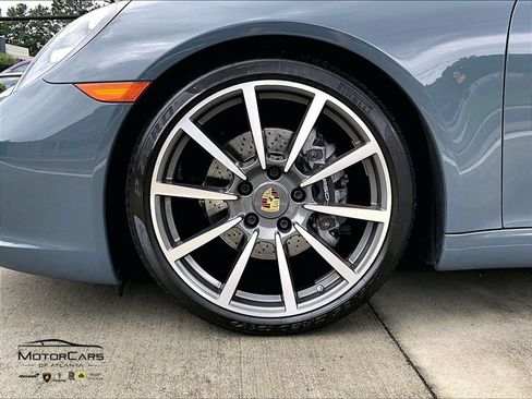 Used 2017 Porsche 911 Carrera image 9