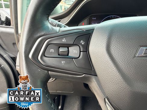 Used 2023 Chevrolet Bolt LT w/ Infotainment Package FWD image 12