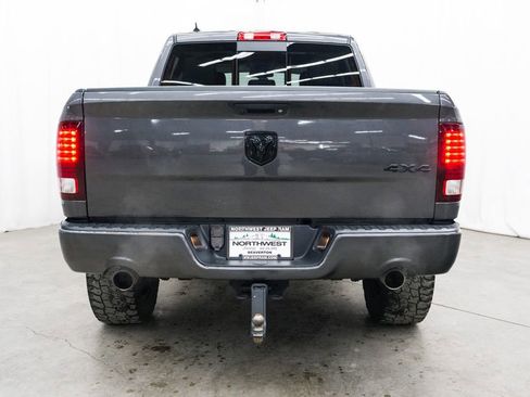 Used 2018 RAM 1500 Sport image 5