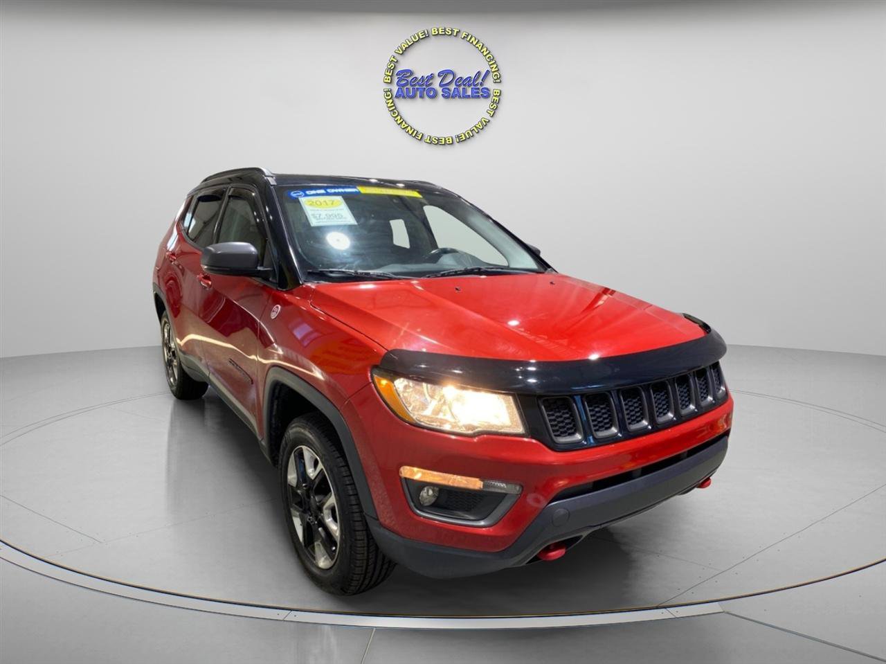 Used 2017 Jeep Compass Trailhawk w/ Navigation Group AWD/4WD image 5
