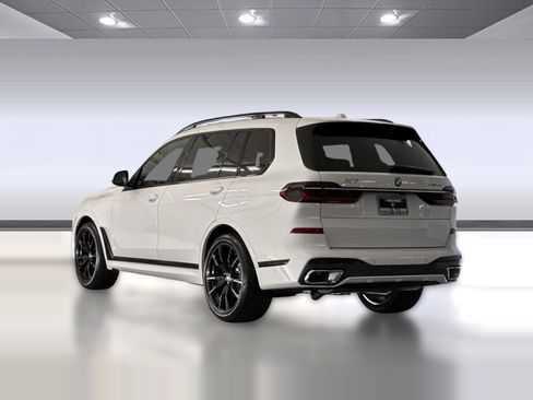 New 2026 BMW X7 xDrive40i w/ M Sport Package image 3
