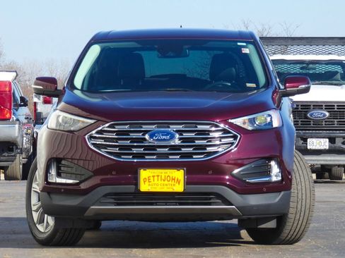 Used 2022 Ford Edge Titanium image 4