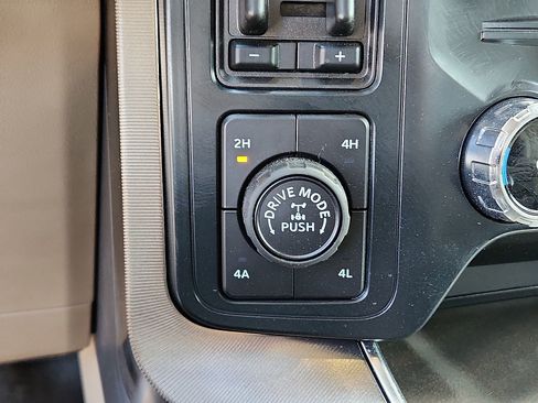 New 2025 Ford F150 Platinum w/ Equipment Group 703A Plus image 18