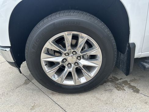 Used 2019 Chevrolet Silverado 1500 LTZ AWD/4WD image 31