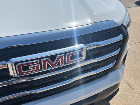 Used 2026 GMC Terrain Elevation FWD image 28