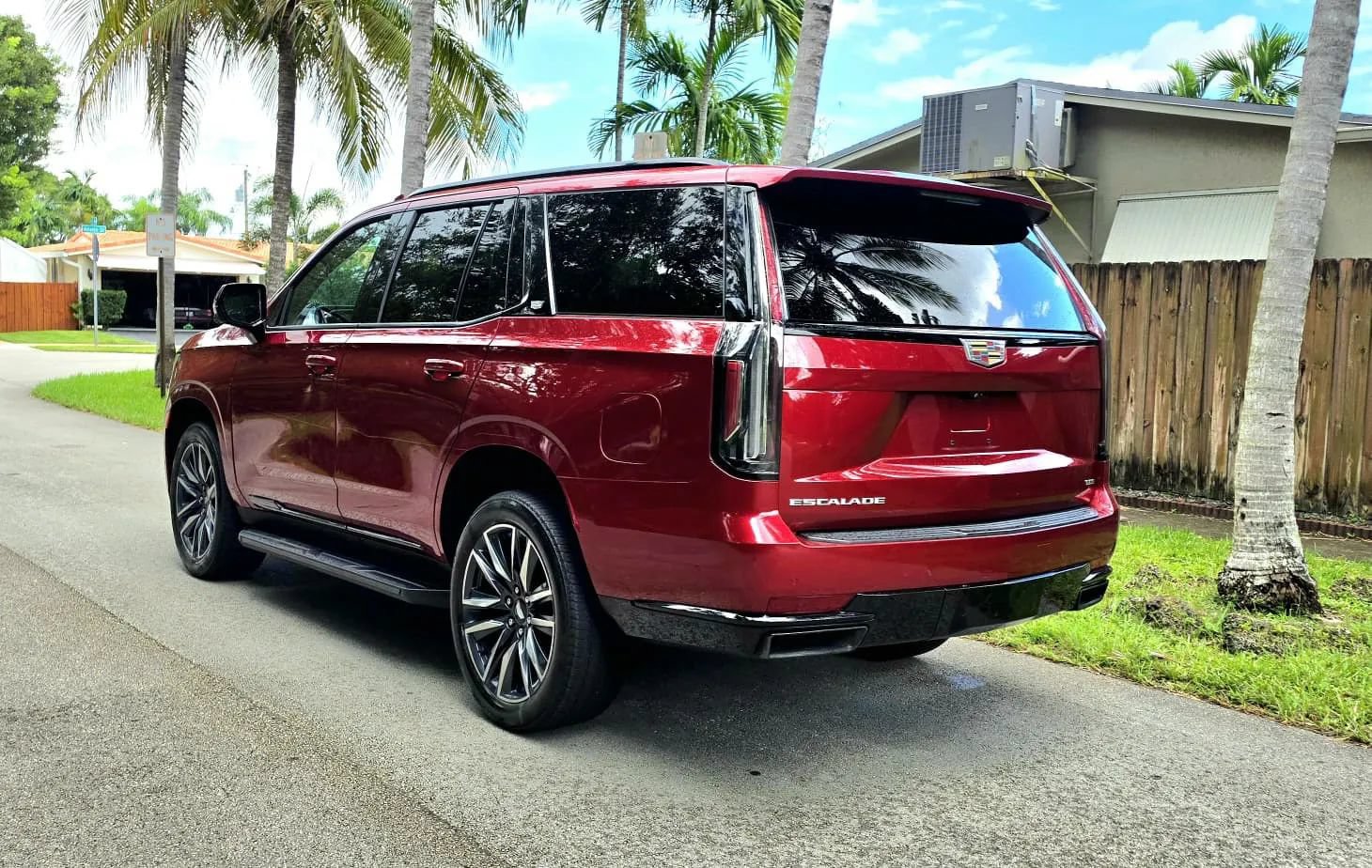 Used 2021 Cadillac Escalade Sport AWD/4WD image 14