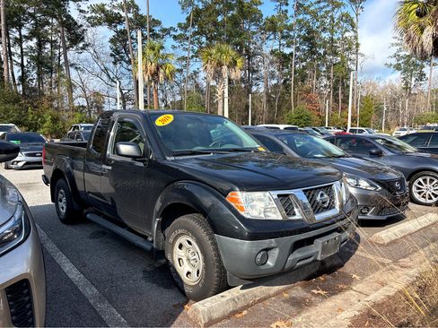 Used 2018 Nissan Frontier S image 16