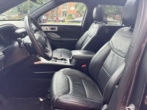 Used 2020 Ford Explorer ST w/ ST Street Pack AWD/4WD image 13