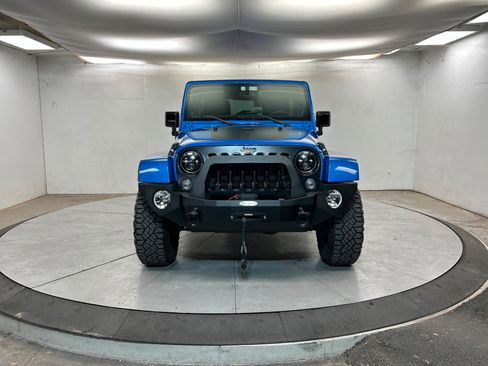 Used 2014 Jeep Wrangler Altitude image 9
