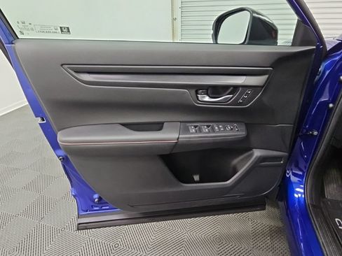 Used 2025 Honda CR-V Sport-L image 30