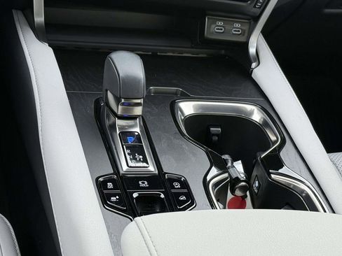 Used 2023 Lexus RX 350 Premium image 19