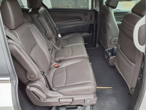 Used 2020 Honda Odyssey Touring image 13