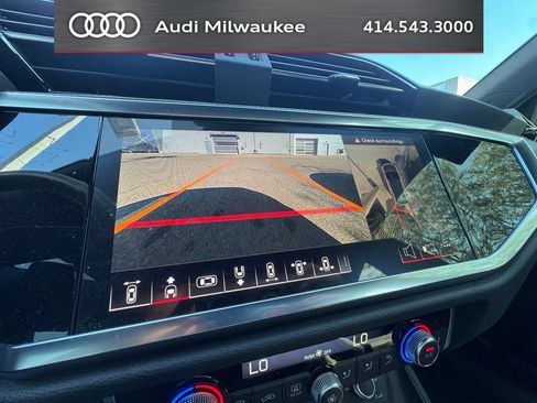 Used 2023 Audi Q3 2.0T Premium Plus w/ Premium Plus Package AWD/4WD image 15