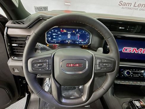 Used 2023 GMC Sierra 1500 AT4 image 14
