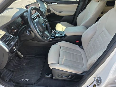 Certified 2024 BMW X3 xDrive30i w/ Premium Package image 9