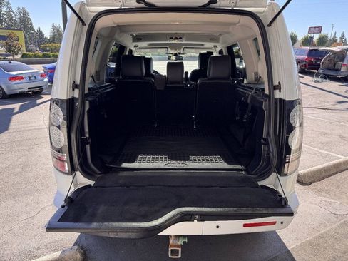 Used 2016 Land Rover LR4 HSE LUX AWD/4WD image 6