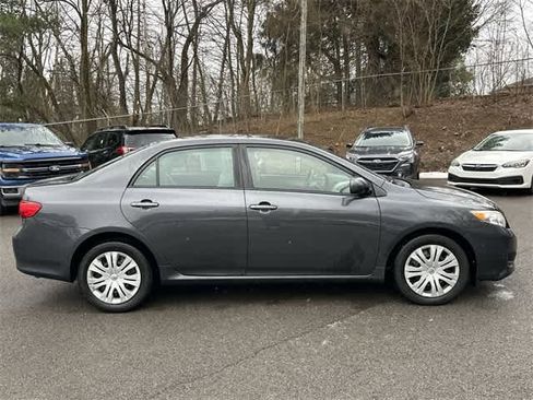 Used 2009 Toyota Corolla XLE image 3