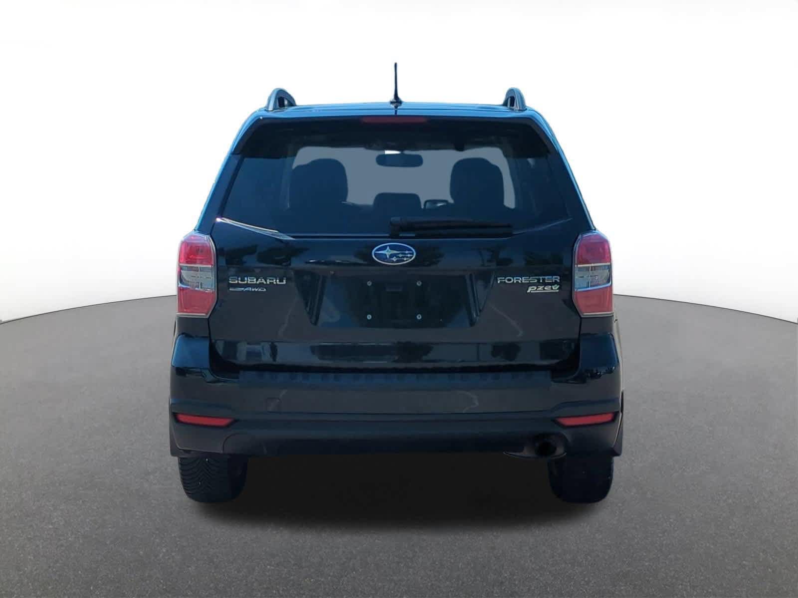 Used 2014 Subaru Forester 2.5i Limited AWD/4WD image 5
