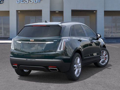 New 2025 Cadillac XT5 Sportv image 4