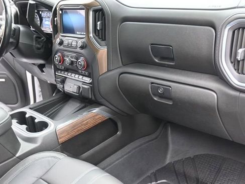 Used 2021 Chevrolet Silverado 1500 High Country w/ Technology Package image 27