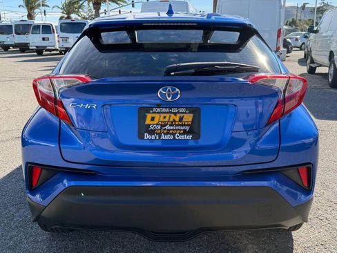 Used 2020 Toyota C-HR image 7