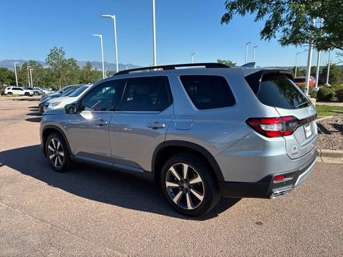 Used 2025 Honda Pilot Touring image 32