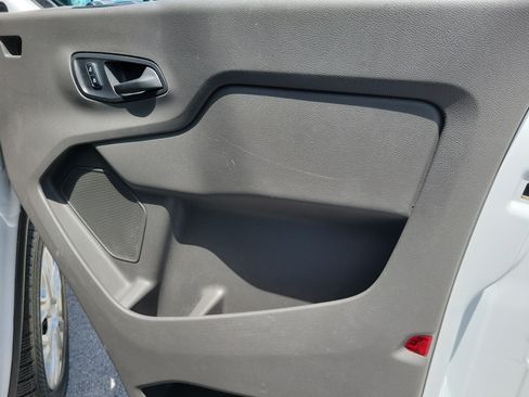 Used 2024 Ford Transit 250 Low Roof w/ Exterior Upgrade Package RWD image 21