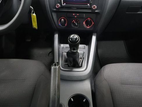 Used 2016 Volkswagen Jetta S image 20