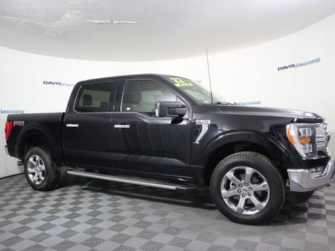 Used 2022 Ford F150 XLT w/ Equipment Group 302A High image 4