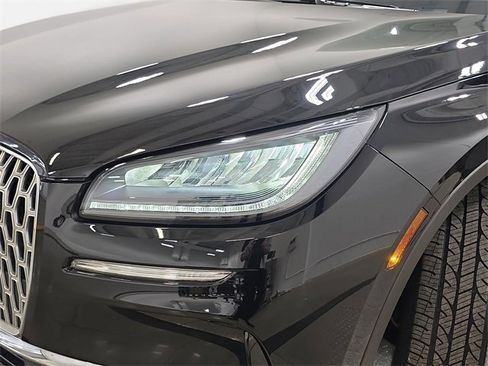 Used 2023 Lincoln Corsair FWD image 27