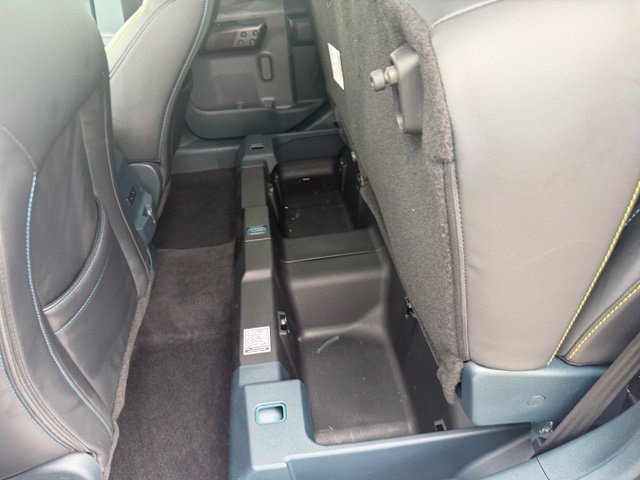 Certified 2025 Ford Maverick Lobo AWD/4WD image 30