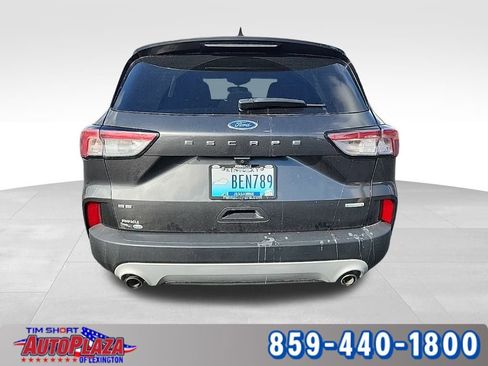 Used 2020 Ford Escape SE image 8