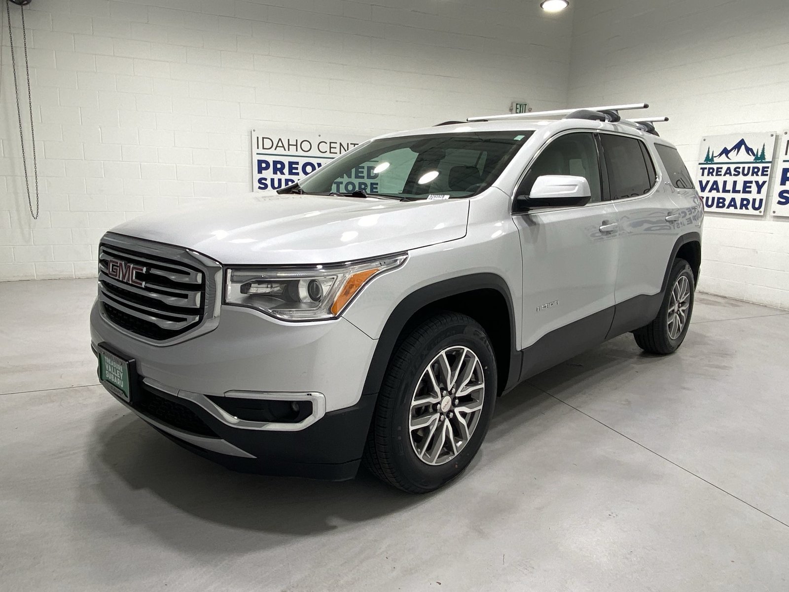Used 2019 GMC Acadia SLE w/ Driver Alert Package I AWD/4WD image 4