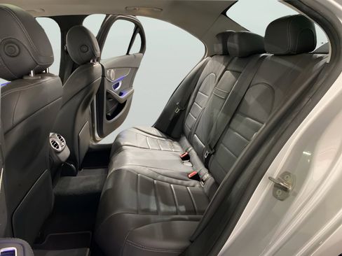 Used 2021 Mercedes-Benz C 300 Sedan image 13
