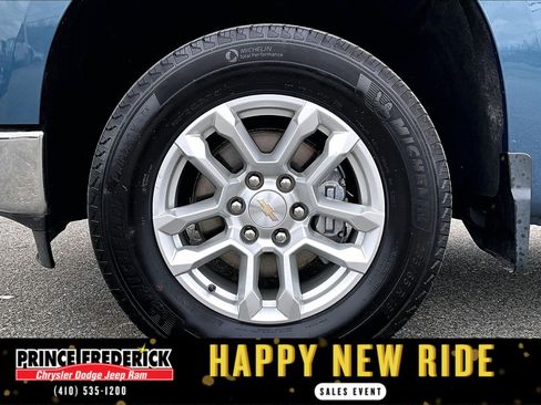 Used 2024 Chevrolet Silverado 1500 LT image 8