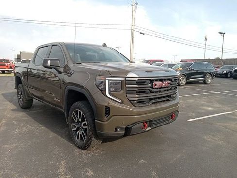Used 2023 GMC Sierra 1500 AT4 w/ AT4 Premium Package image 1