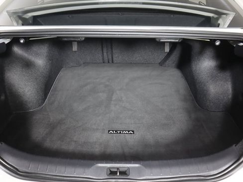 Used 2020 Nissan Altima 2.0 Platinum image 19