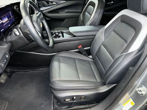 Certified 2024 Chevrolet Blazer EV LT image 2