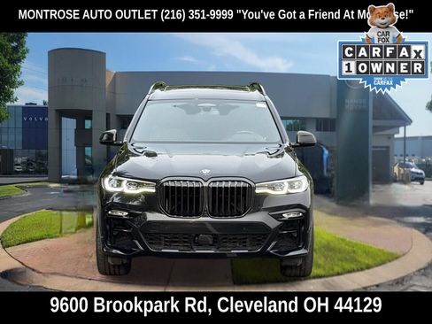 Used 2022 BMW X7 M50i AWD/4WD image 11