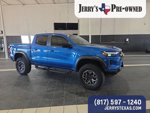 Used 2024 Chevrolet Colorado ZR2 w/ ZR2 Convenience Package III image 2