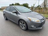 Used 2014 Ford Focus SE w/ SE Sport Package image 3