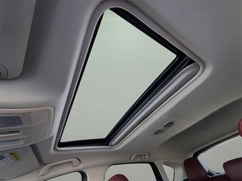 Used 2024 MAZDA CX-5 Carbon Edition image 16