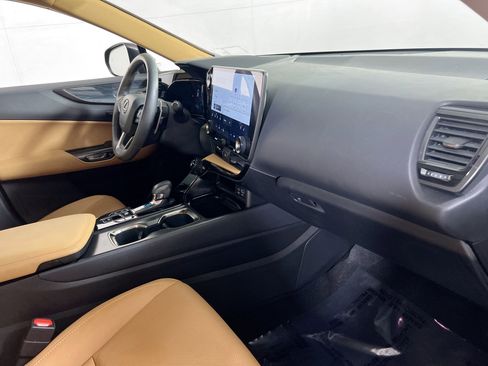 Used 2023 Lexus NX 350 AWD w/ Premium Package image 28
